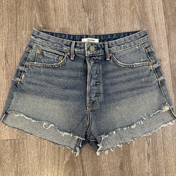 GRLFRND Cindy Short in Love Grows - Picture 2 of 6